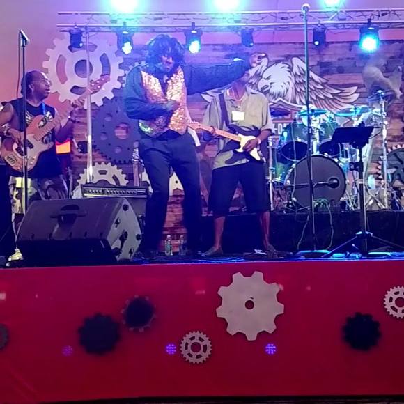 Meet your Posher, Harrison - Picture 1 of 1